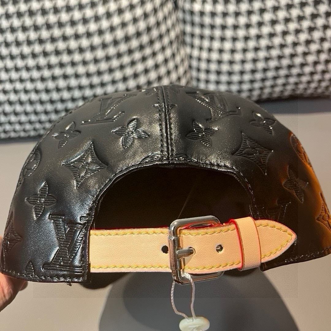 Louis Vuitton Caps